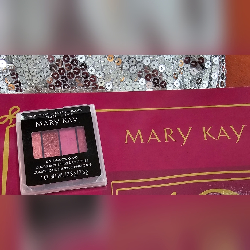 NEW! Mary Kay eyeshadow quad in Warm Pinks